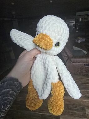 Crochet Duck Snuggler